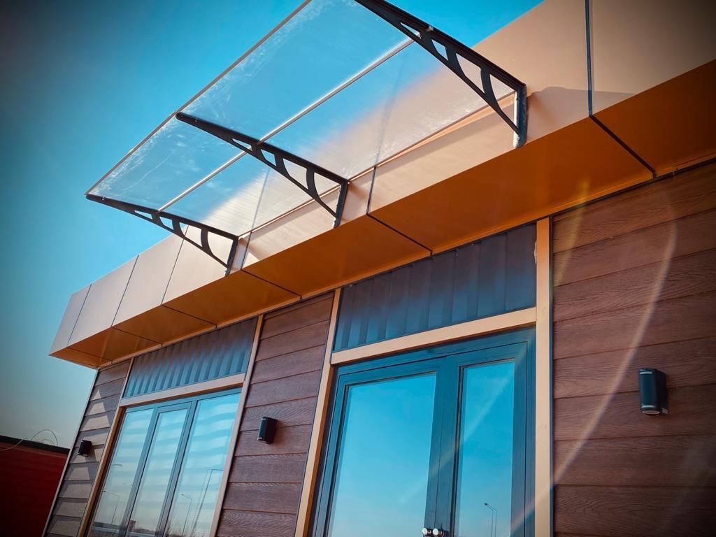 Plastik Kapı Üstü Pratik Sundurma 100x240 Cm - Şeffaf